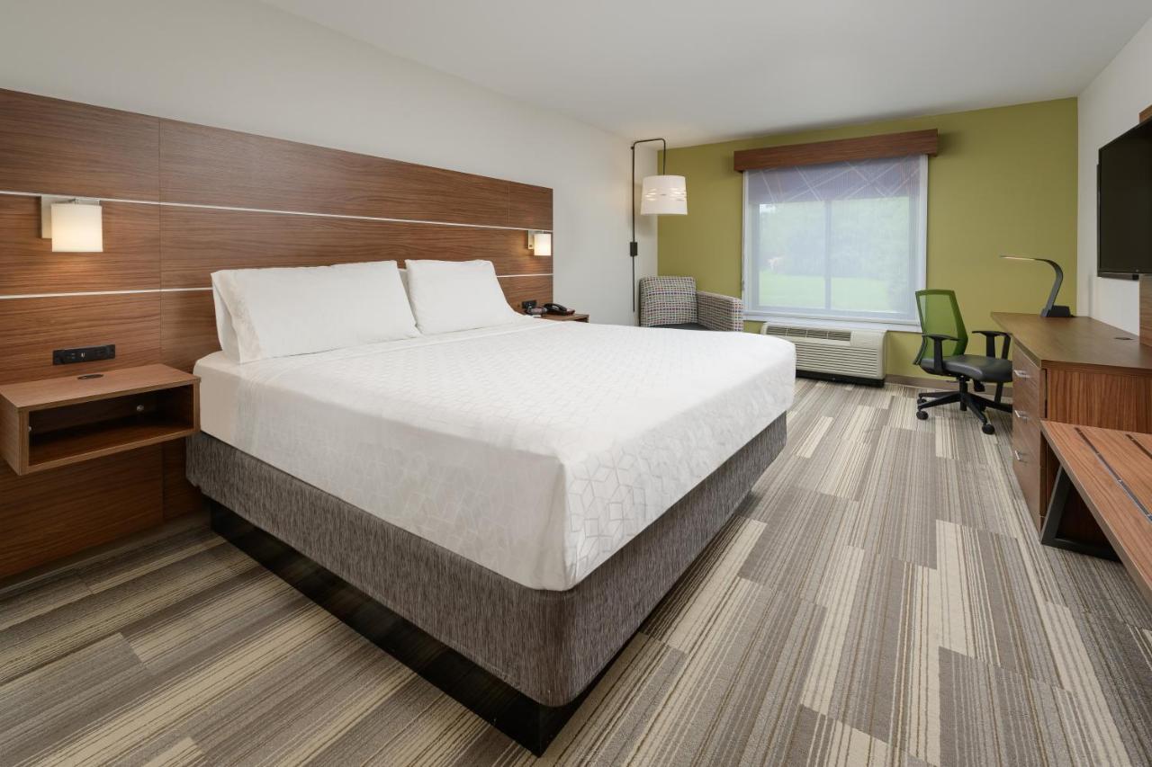 Holiday Inn Express - Tullahoma By Ihg Exterior photo