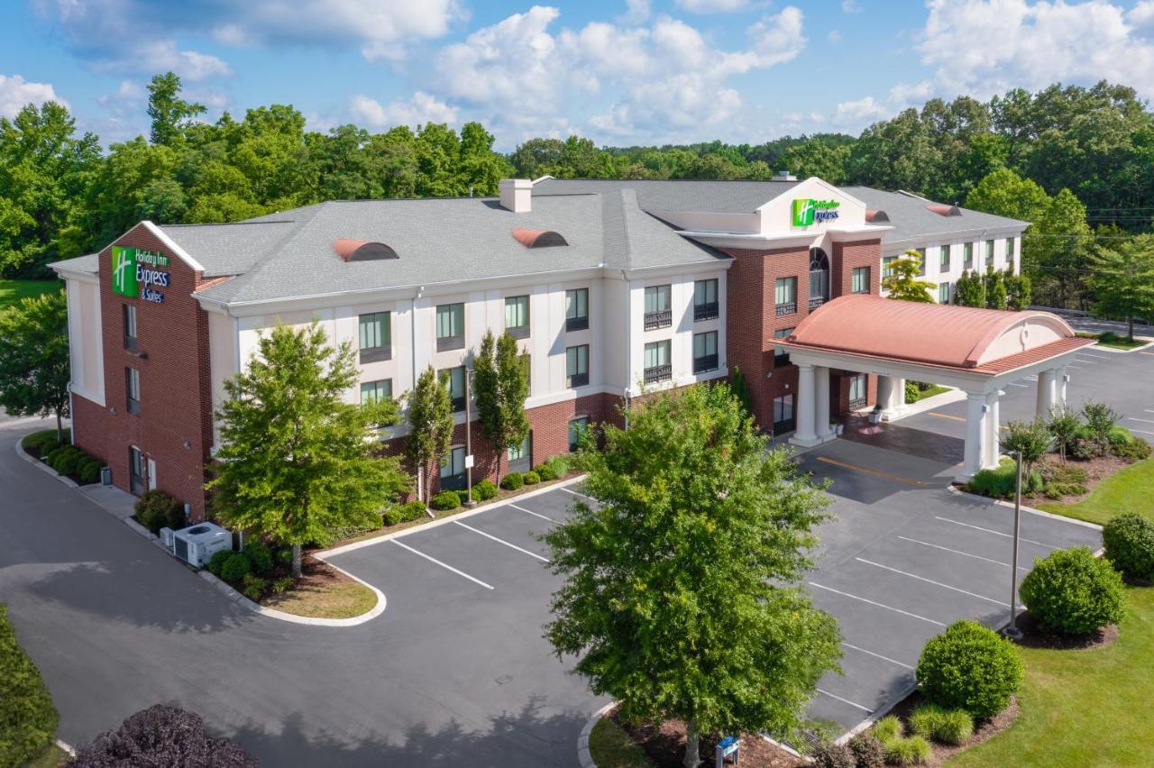 Holiday Inn Express - Tullahoma By Ihg Exterior photo